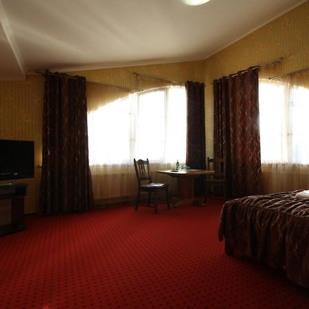 Chagari Hotel Lypnyky 외부 사진