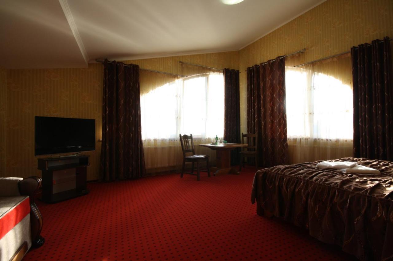 Chagari Hotel Lypnyky 외부 사진